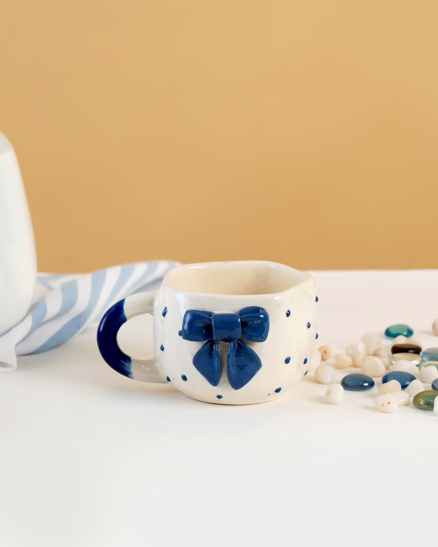 Bow Detail Ceramic Mugs Set of 2 - RVMUG12