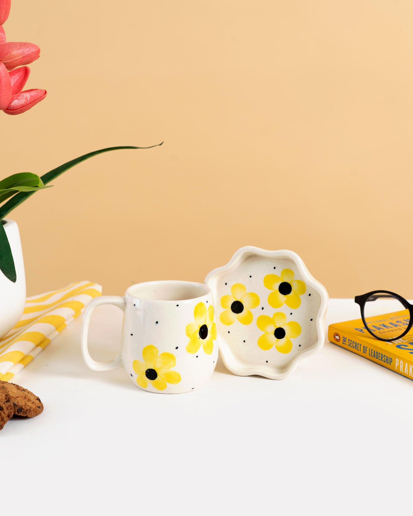 Yellow Bloom Mug & Plate Set - RVCUPSAU9