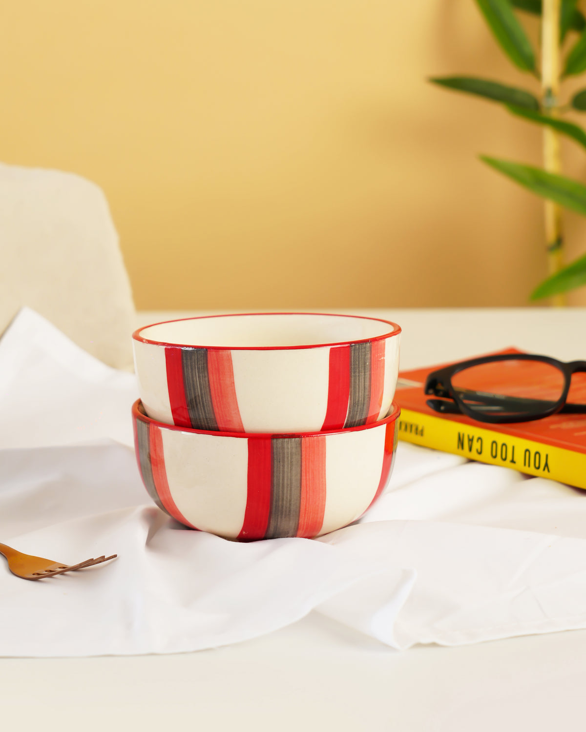 Hand-Painted Striped Ceramic Bowl (Set of 2 ) – RVBWL05
