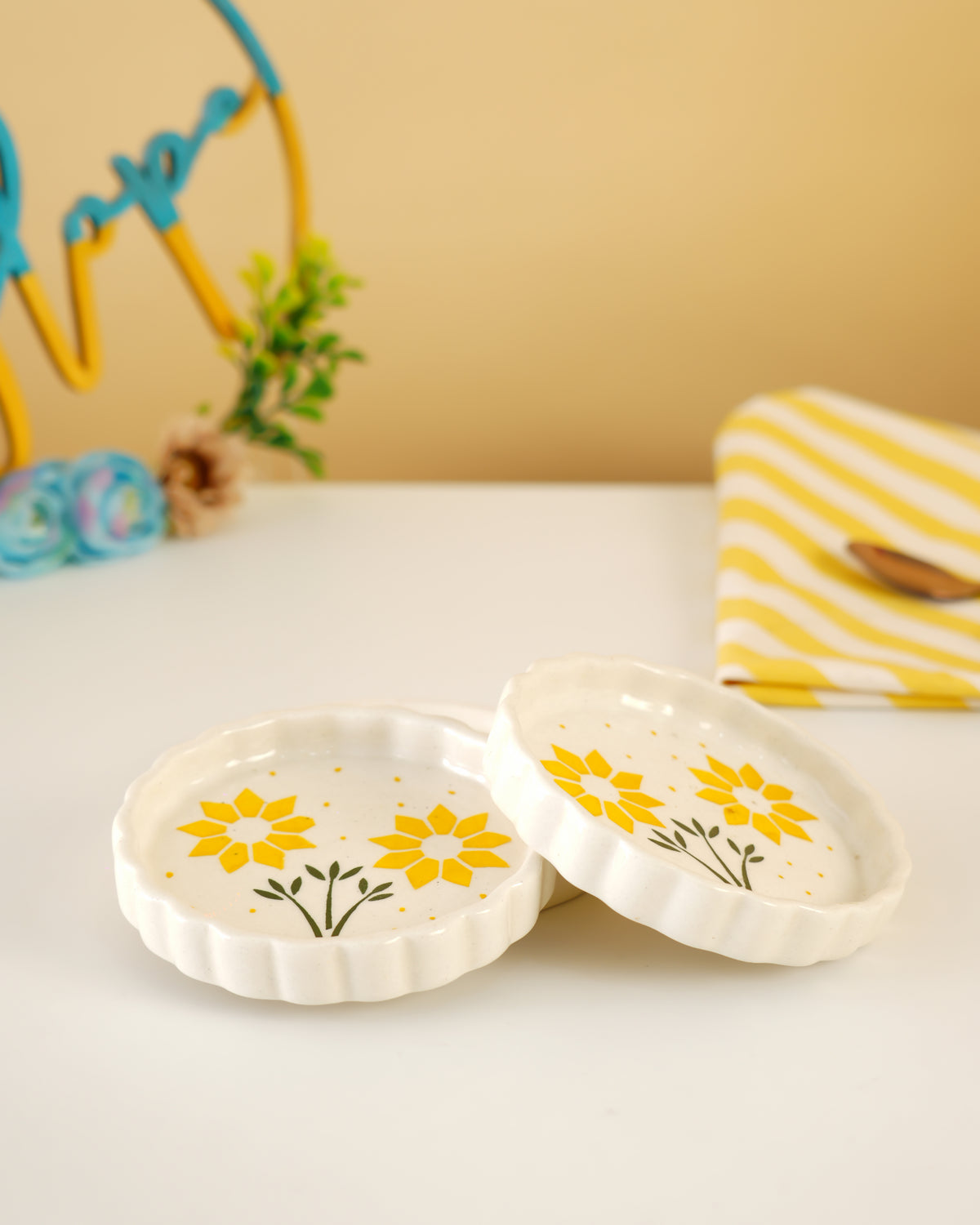 Sunshine Bloom Handcrafted Ceramic Dish ( Set of 2 ) - RVPLT07