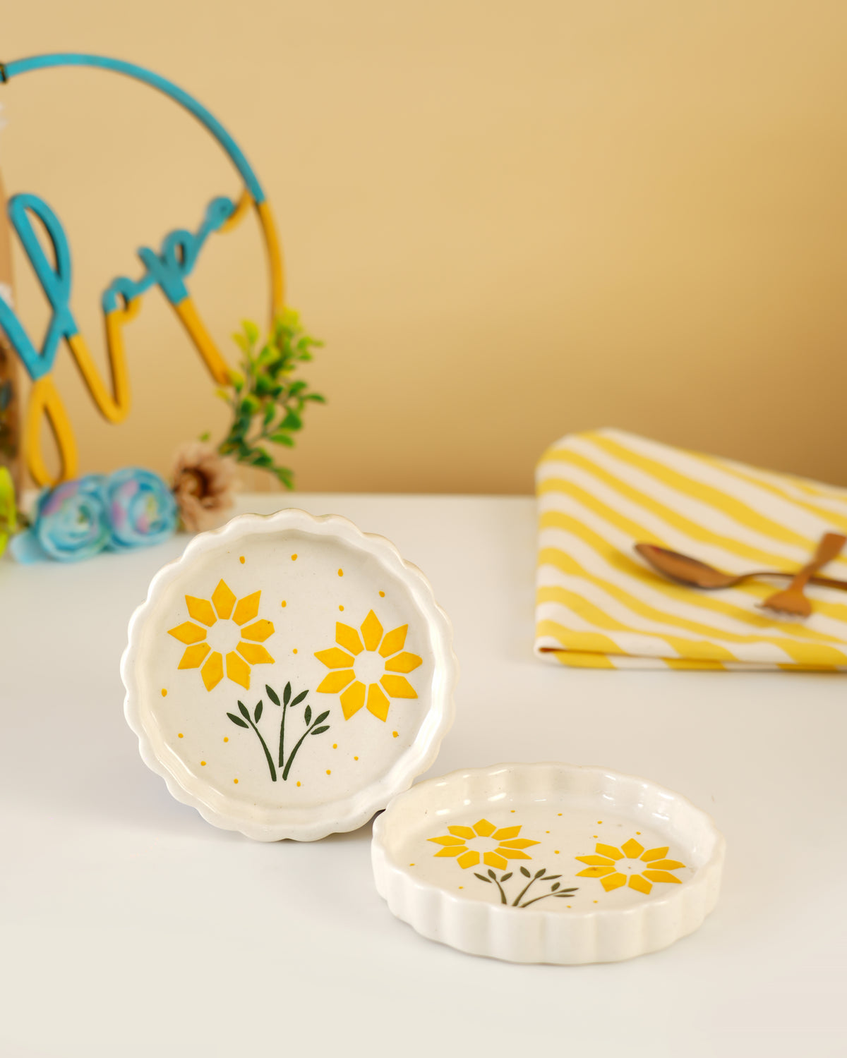 Sunshine Bloom Handcrafted Ceramic Dish ( Set of 2 ) - RVPLT07