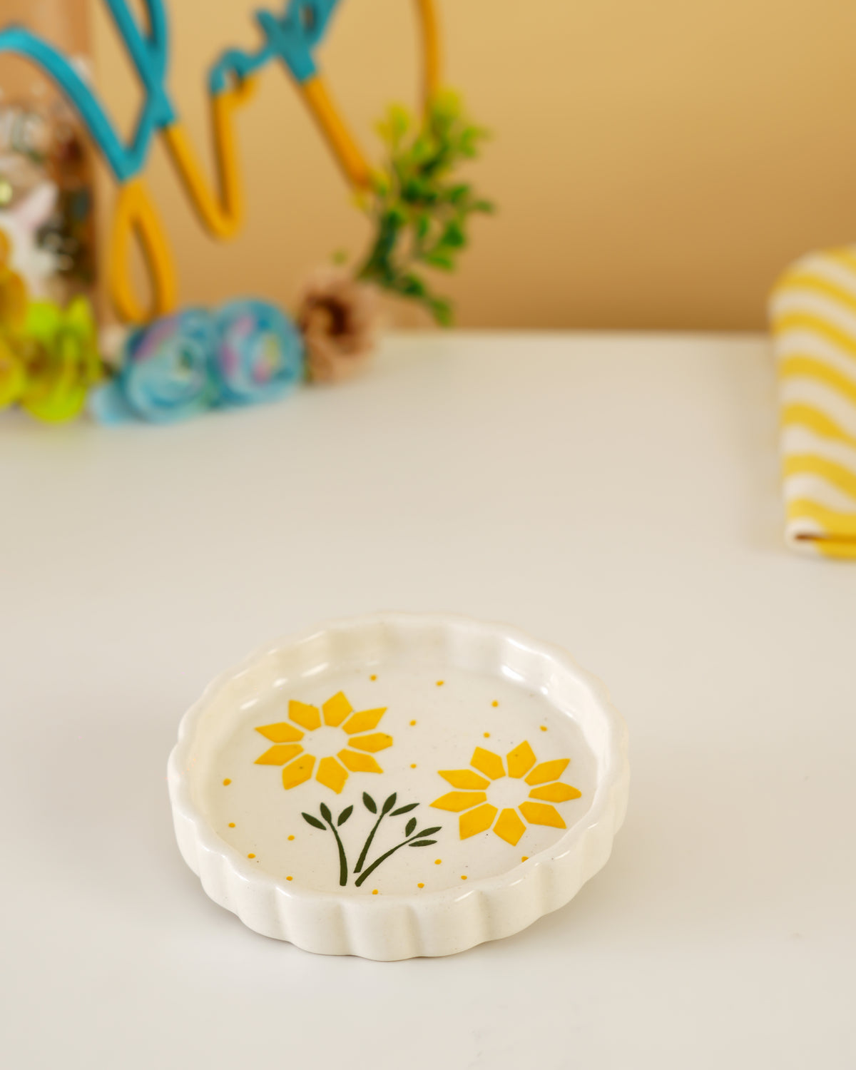 Sunshine Bloom Handcrafted Ceramic Dish ( Set of 2 ) - RVPLT07