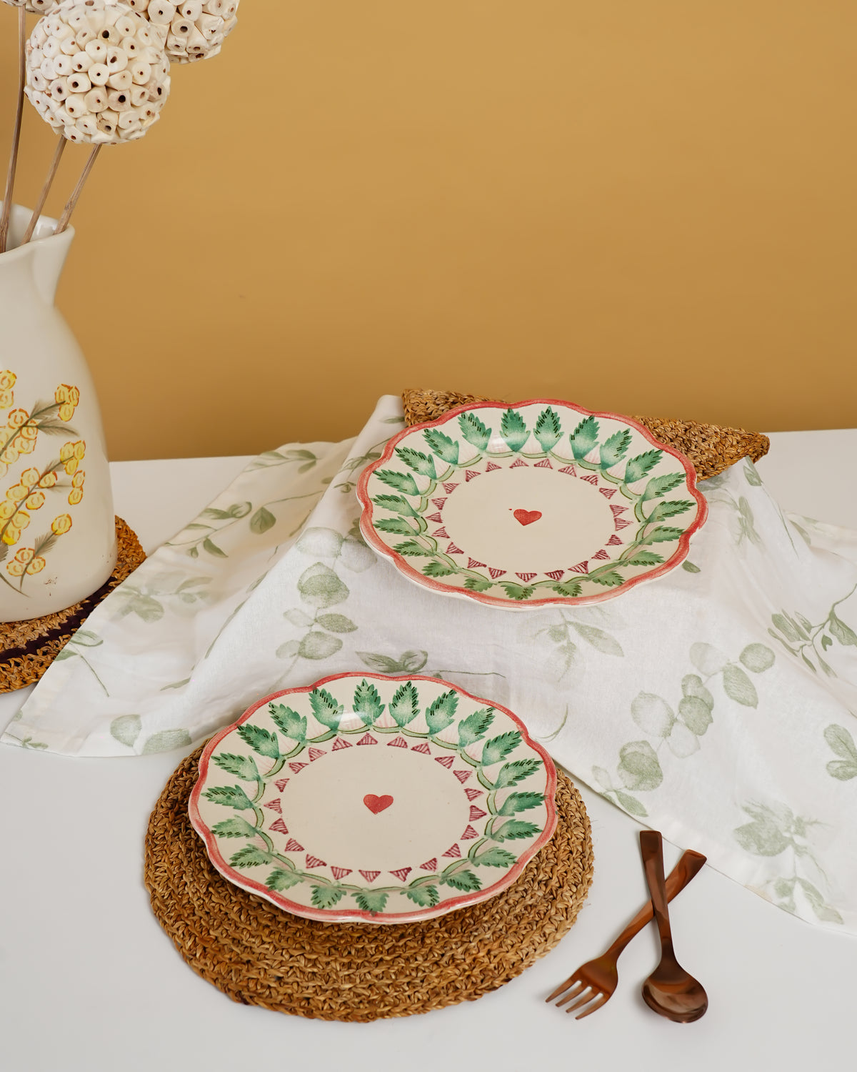 Heartleaf Garden Handcrafted Ceramic Plate (Set of 2) - RVPLT27