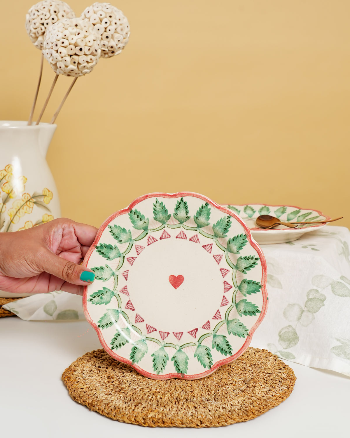 Heartleaf Garden Handcrafted Ceramic Plate (Set of 2) - RVPLT27