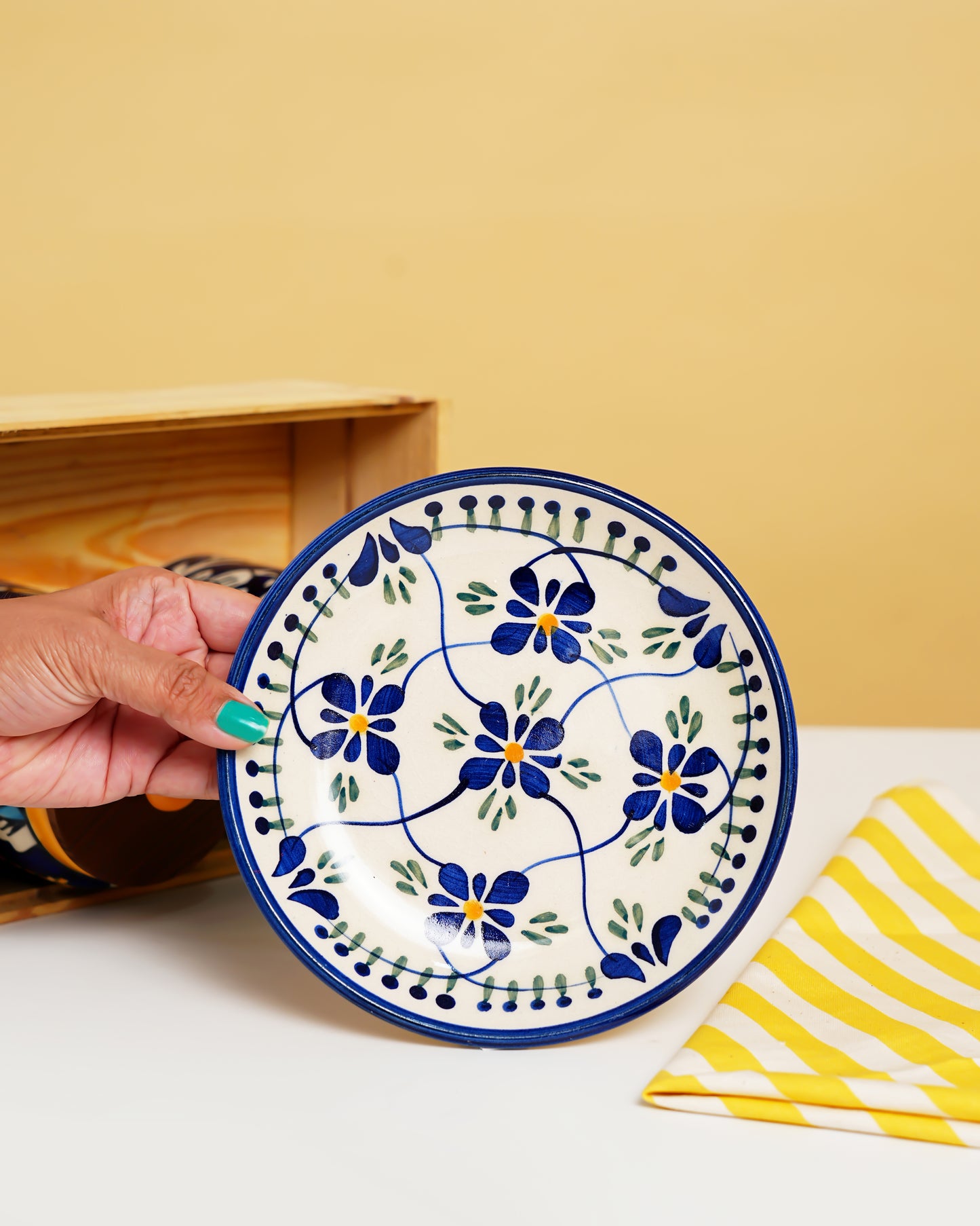 Azure Vine Handcrafted Ceramic Plate - RVPLT32