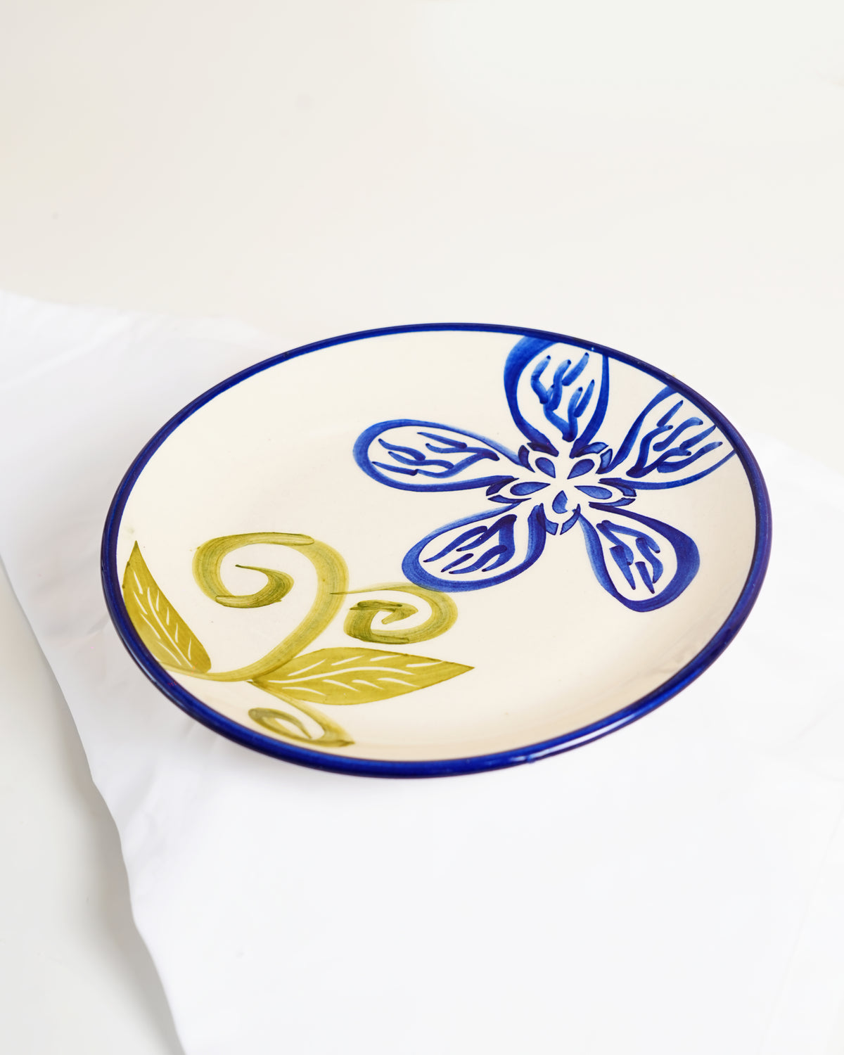 Hand-Painted Ceramic Floral Plate - RVPLT40