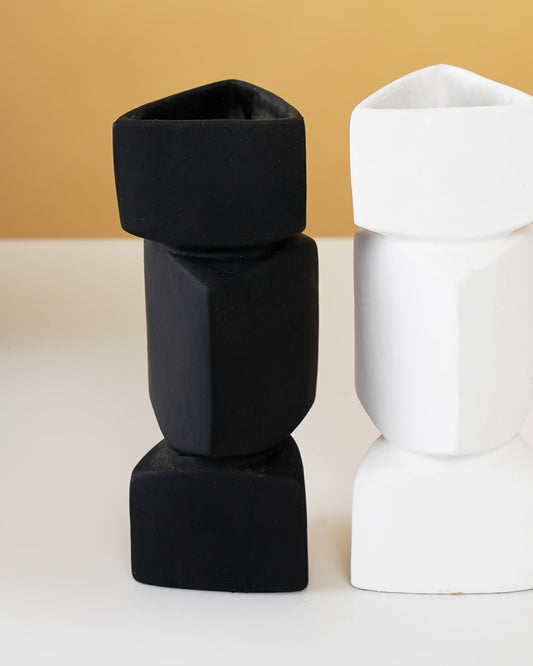 Modern Minimalist Ceramic Vase – Black & White Decorative Vase (Set of 2 ) - RVVAS49
